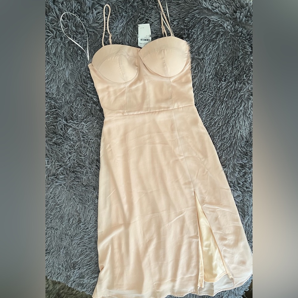 Brand new with tags Sociallite nude dress size x-small